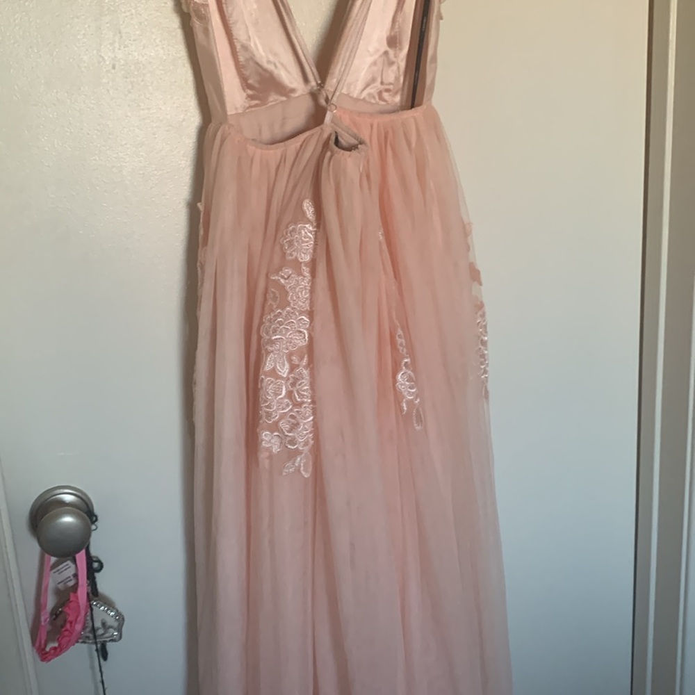 Cherry blossom backless dress - Picture 6 of 10